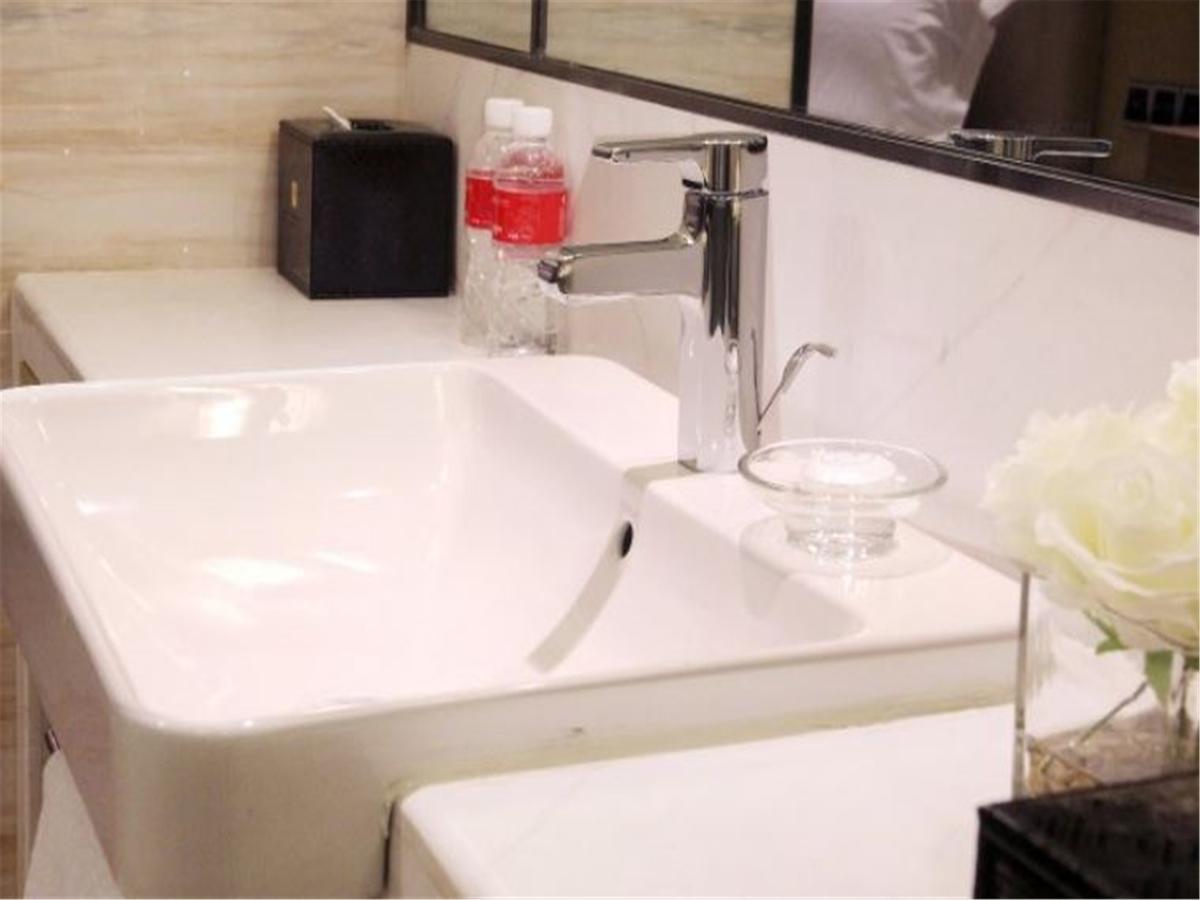 Shenyang Oriental Ginza International Hotel Екстериор снимка